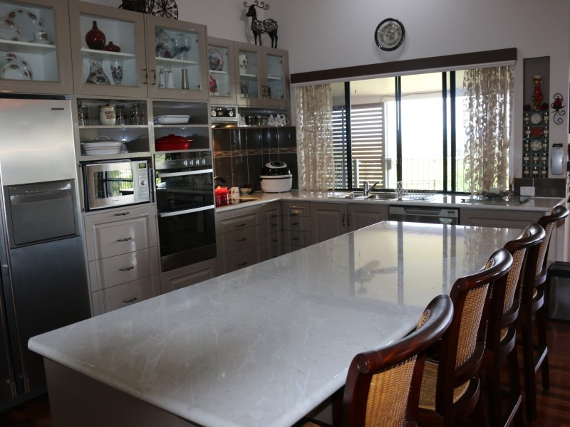3 Howard Court, Plainland QLD 4341