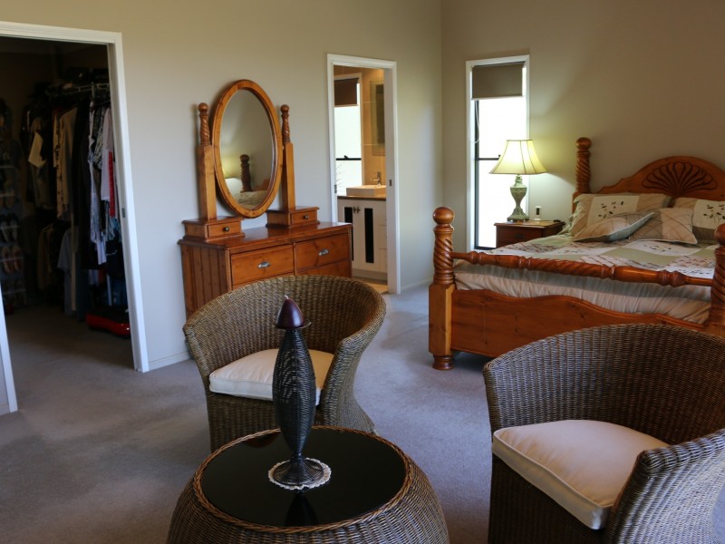 3 Howard Court, Plainland QLD 4341