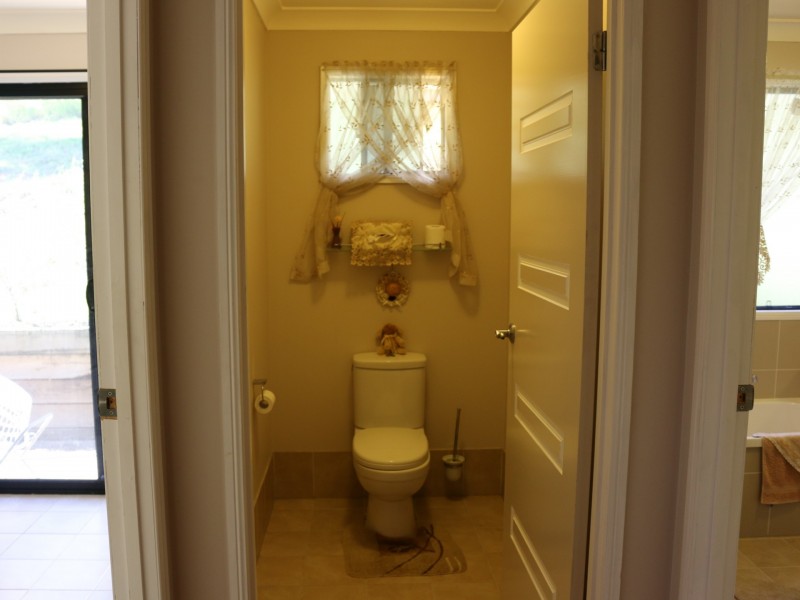 3 Howard Court, Plainland QLD 4341