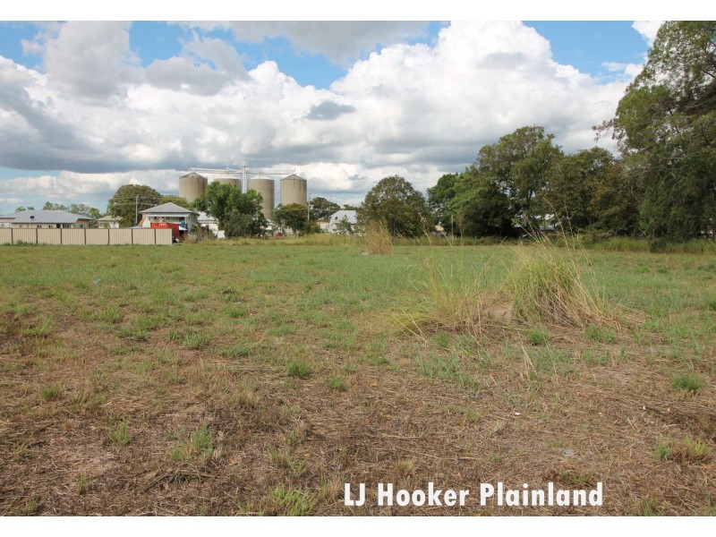 36 Church St, Forest Hill QLD 4342