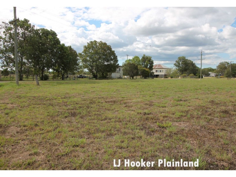 38 Church St, Forest Hill QLD 4342