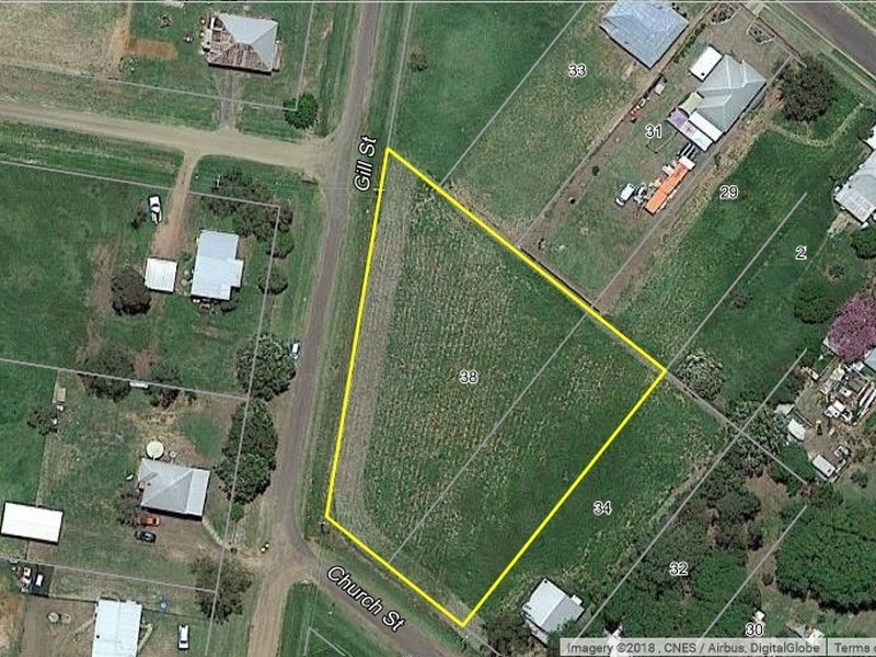 38 Church St, Forest Hill QLD 4342