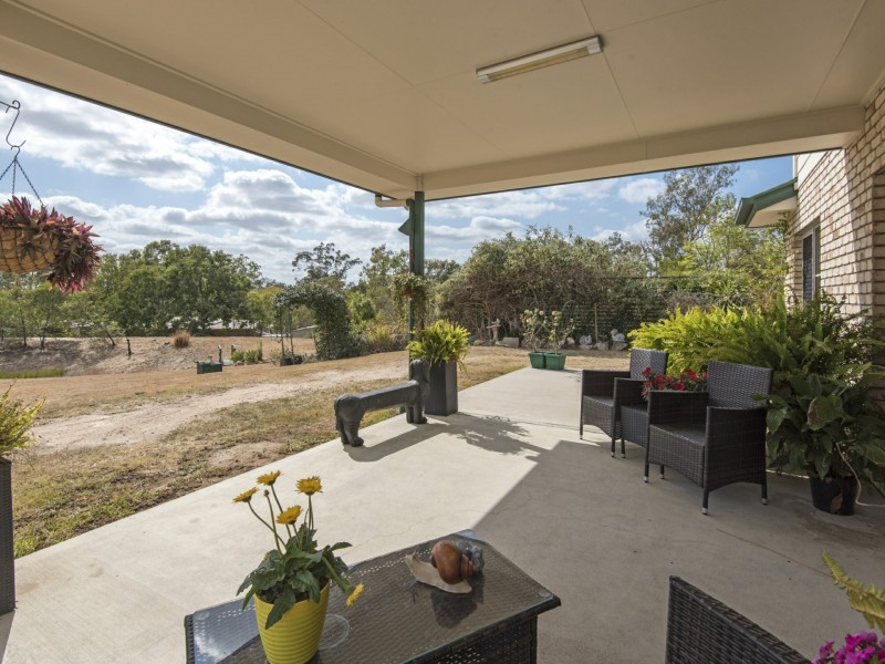70 LAKES DRIVE, Laidley Heights QLD 4341