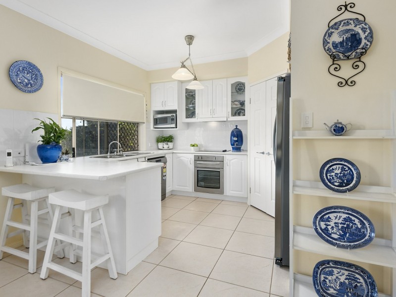 70 LAKES DRIVE, Laidley Heights QLD 4341