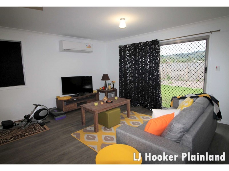 20 HASTINGS AVENUE, Plainland QLD 4341
