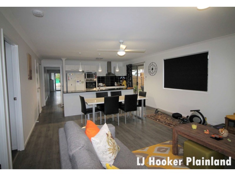 20 HASTINGS AVENUE, Plainland QLD 4341