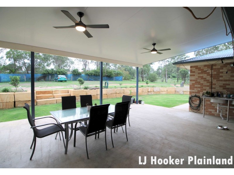 37 Gutt Road, Regency Downs QLD 4341