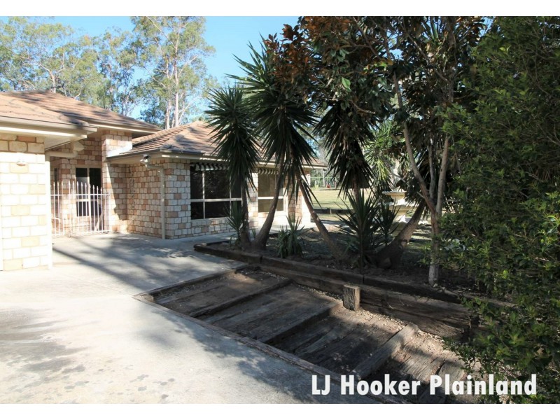 22 Waddington Parade, Plainland QLD 4341