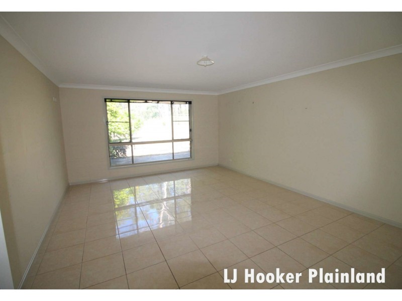 22 Waddington Parade, Plainland QLD 4341