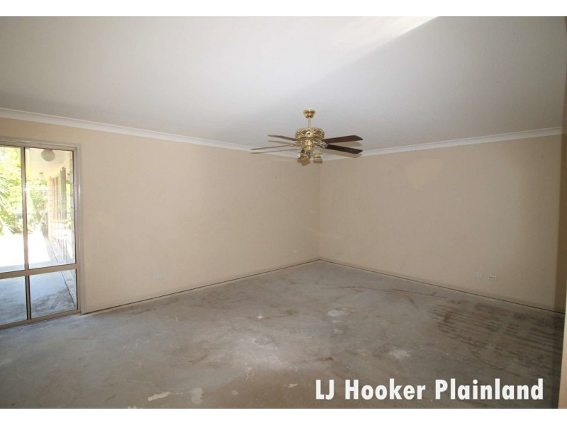 22 Waddington Parade, Plainland QLD 4341