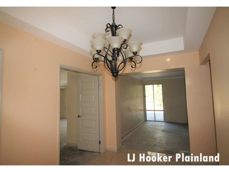 22 Waddington Parade, Plainland QLD 4341