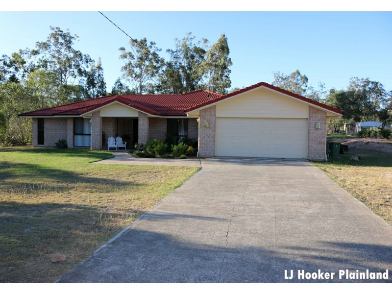 27 Andrews Court, Regency Downs QLD 4341