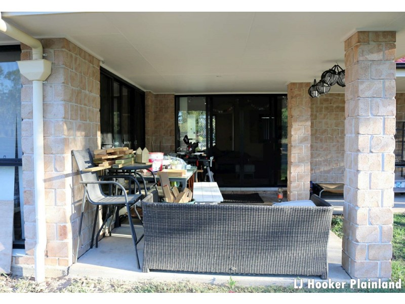 27 Andrews Court, Regency Downs QLD 4341