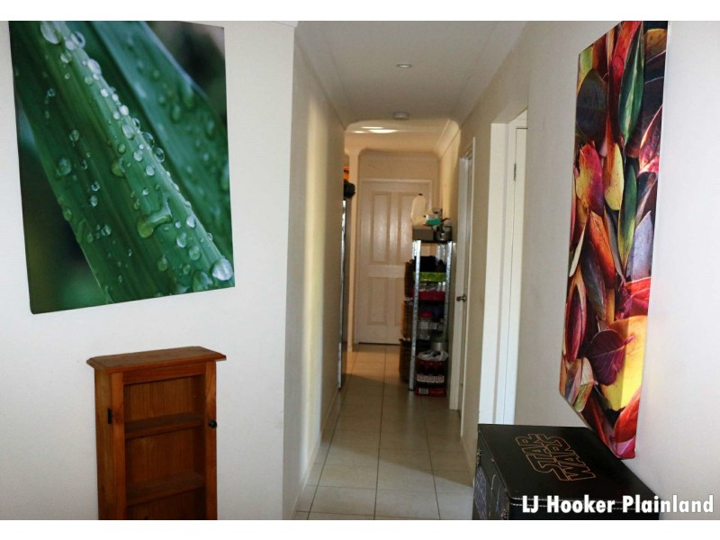 27 Andrews Court, Regency Downs QLD 4341