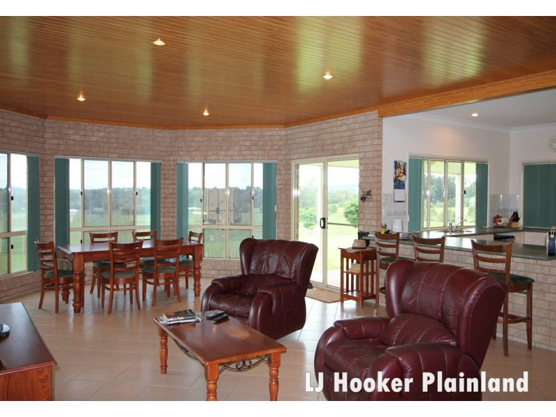 35 William St, Marburg QLD 4346
