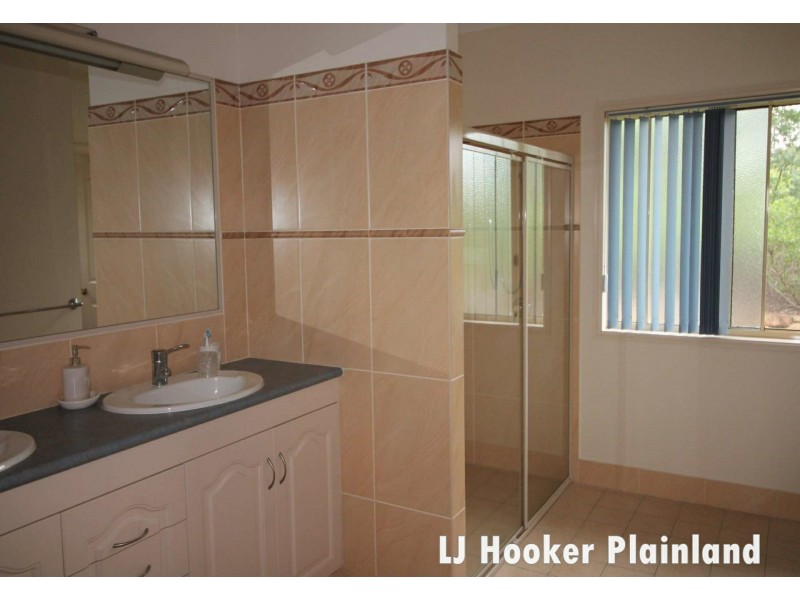 35 William St, Marburg QLD 4346