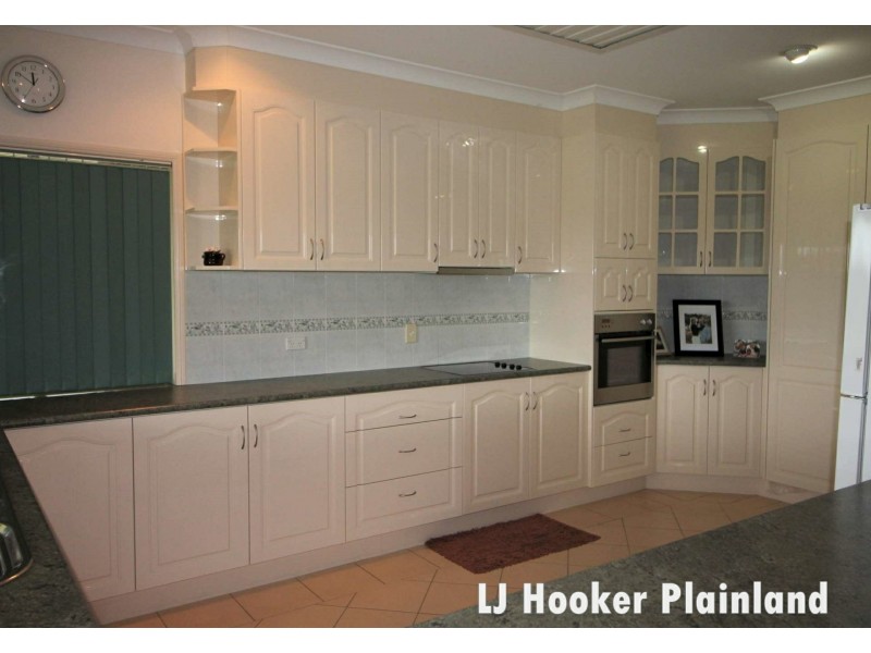 35 William St, Marburg QLD 4346