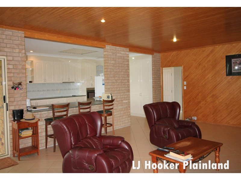 35 William St, Marburg QLD 4346