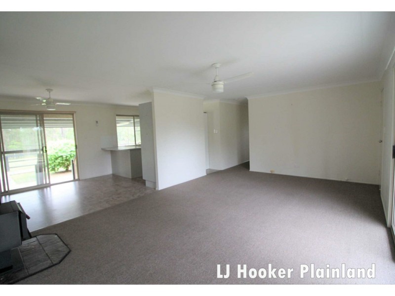 97 Thallon Rd, Kensington Grove QLD 4341