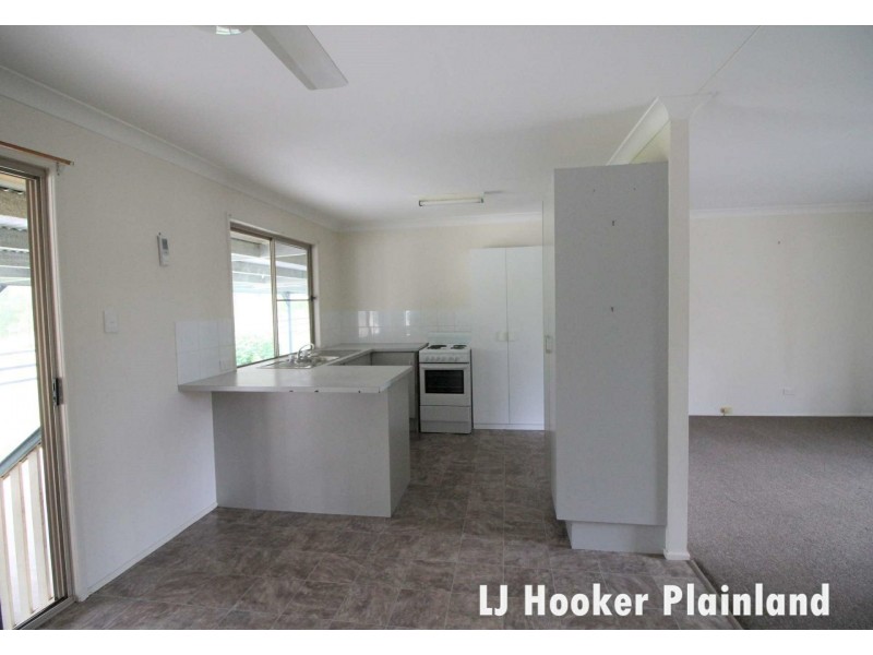 97 Thallon Rd, Kensington Grove QLD 4341