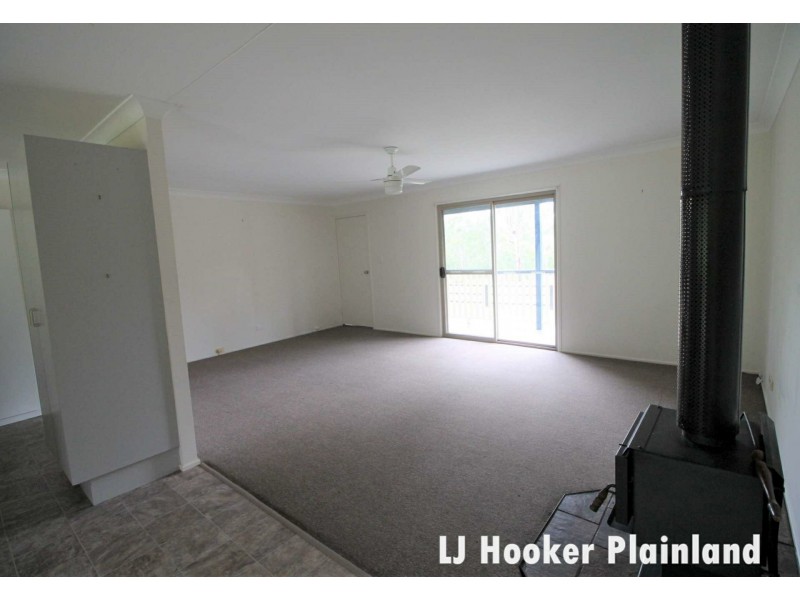 97 Thallon Rd, Kensington Grove QLD 4341