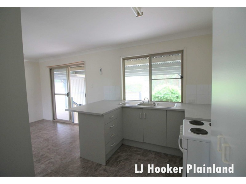 97 Thallon Rd, Kensington Grove QLD 4341