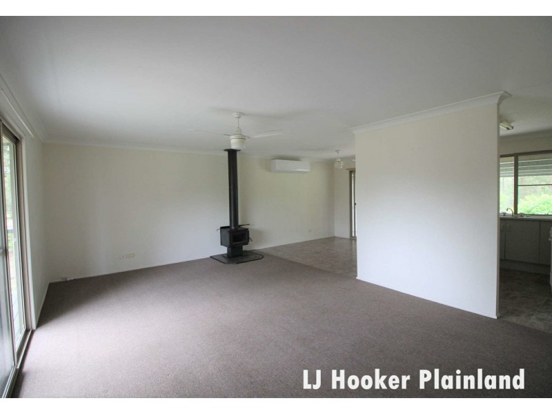 97 Thallon Rd, Kensington Grove QLD 4341
