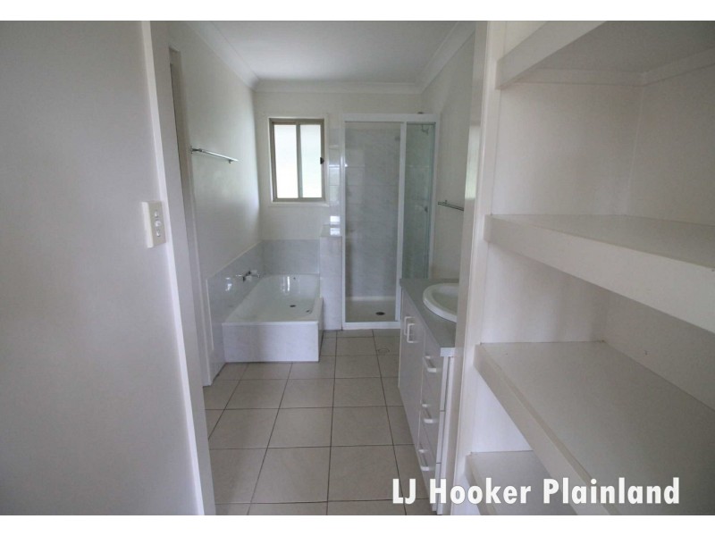 97 Thallon Rd, Kensington Grove QLD 4341