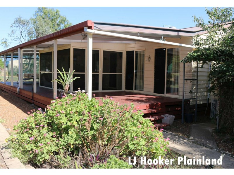 55 Cricket Road, Regency Downs QLD 4341