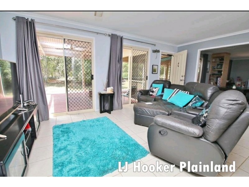 55 Cricket Road, Regency Downs QLD 4341