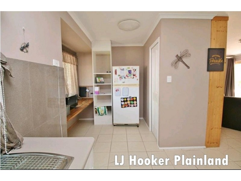55 Cricket Road, Regency Downs QLD 4341
