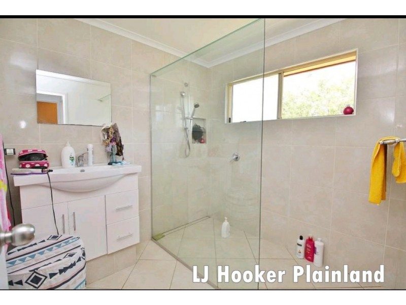 55 Cricket Road, Regency Downs QLD 4341
