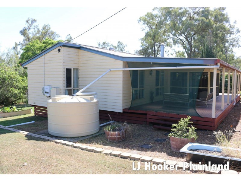 55 Cricket Road, Regency Downs QLD 4341