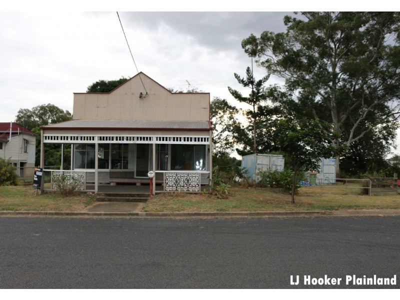 6 William Street, Grantham QLD 4347