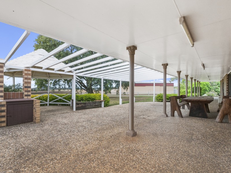 5 Zernike Rd, Lockrose QLD 4342