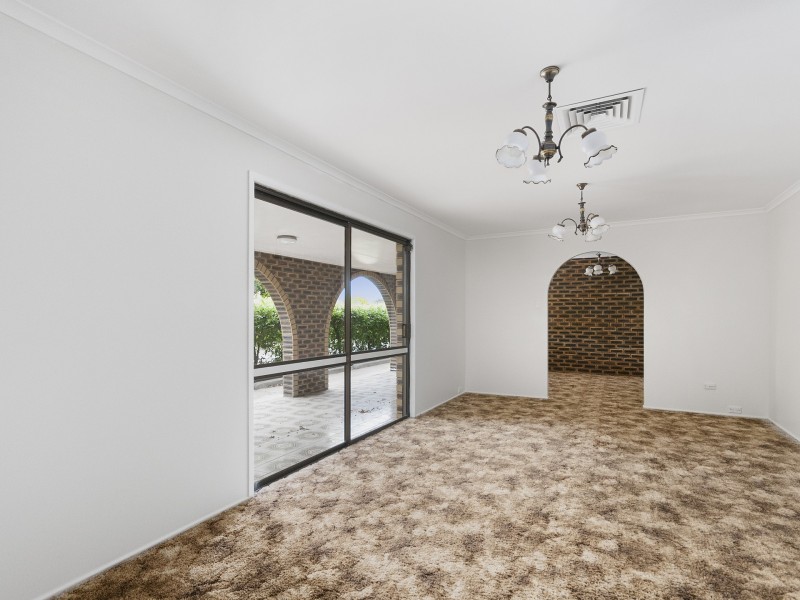 5 Zernike Rd, Lockrose QLD 4342