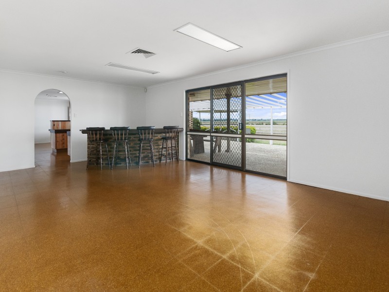 5 Zernike Rd, Lockrose QLD 4342