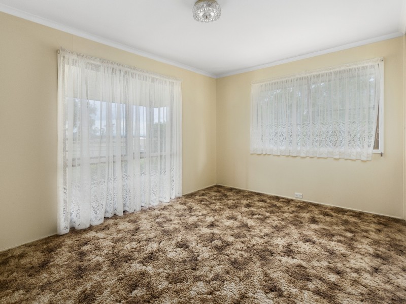 5 Zernike Rd, Lockrose QLD 4342