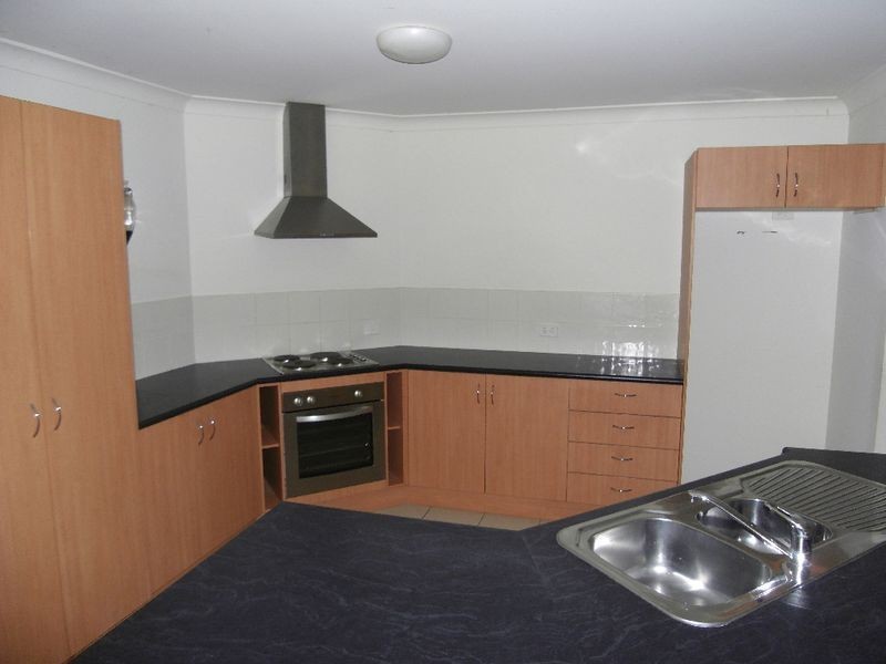 40 Bentley Drive, Regency Downs QLD 4341