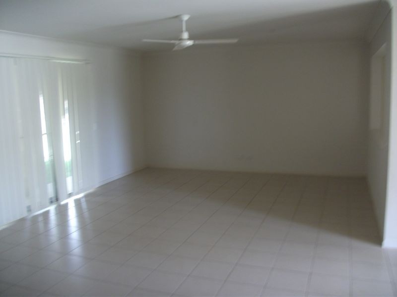 40 Bentley Drive, Regency Downs QLD 4341