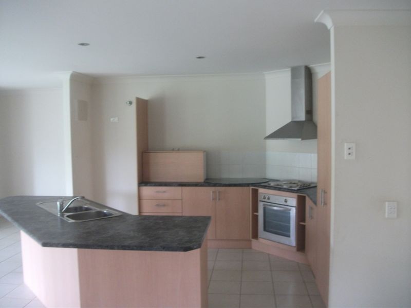 42 Bentley Drive, Regency Downs QLD 4341