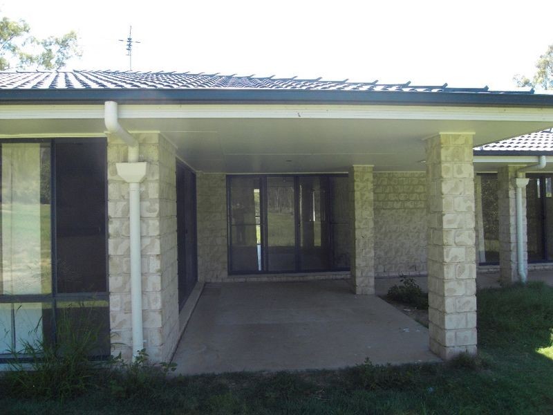 42 Bentley Drive, Regency Downs QLD 4341