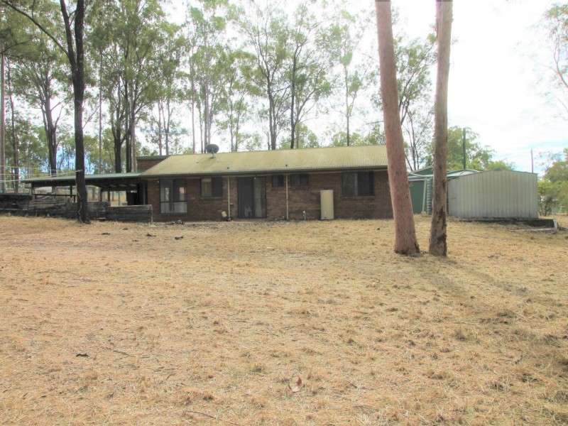 4 Richwood Ct, Kensington Grove QLD 4341