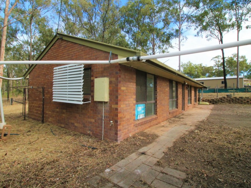 4 Richwood Ct, Kensington Grove QLD 4341