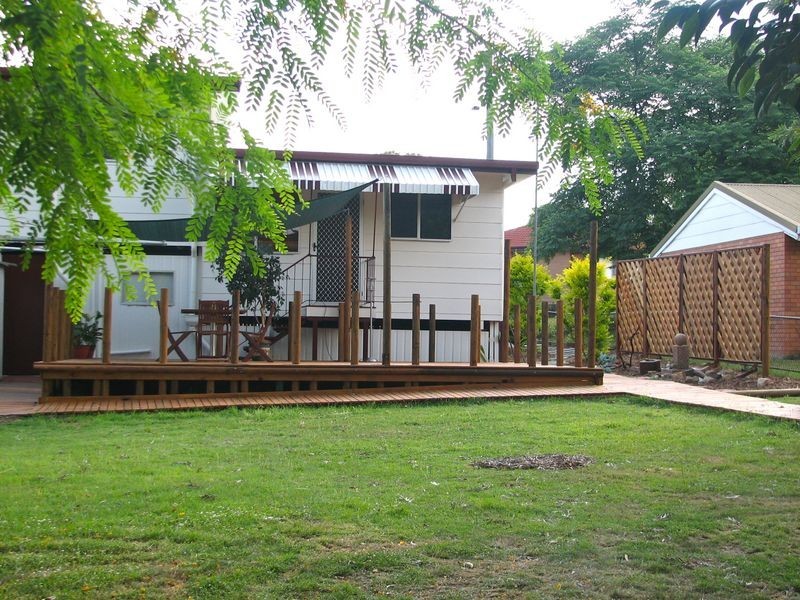 7 Douglas Avenue, Laidley QLD 4341