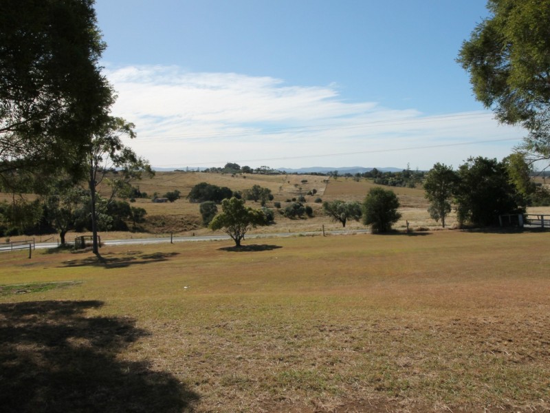 173 Mount Marrow Quarry Rd, Haigslea QLD 4306