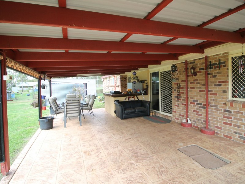 25 Walnut Drive, Brightview QLD 4311