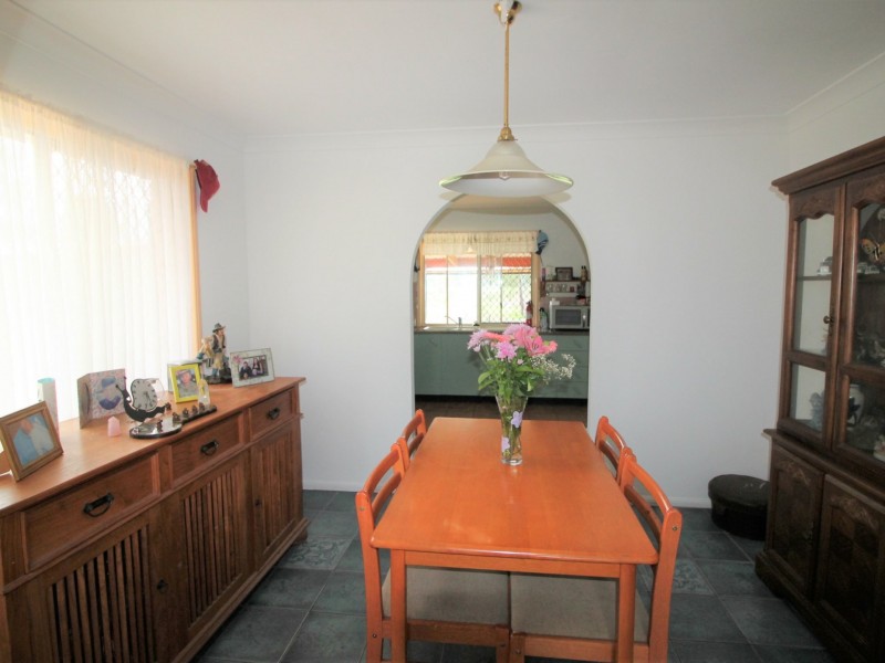 25 Walnut Drive, Brightview QLD 4311