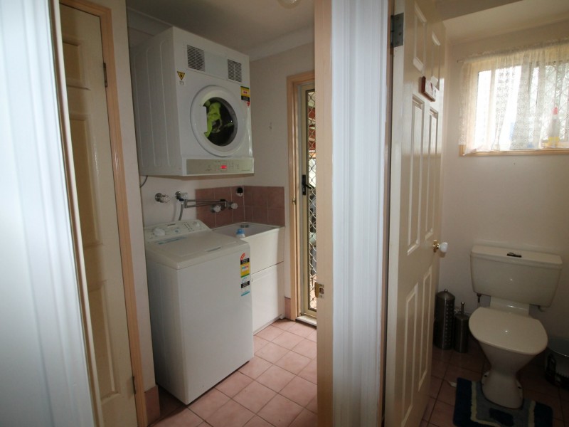 25 Walnut Drive, Brightview QLD 4311