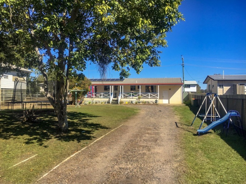 33 William St, Forest Hill QLD 4342